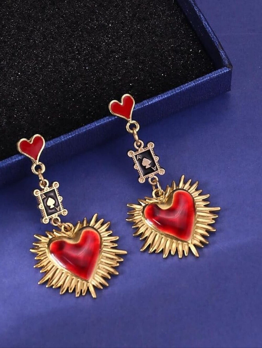 Queen of Hearts Earrings